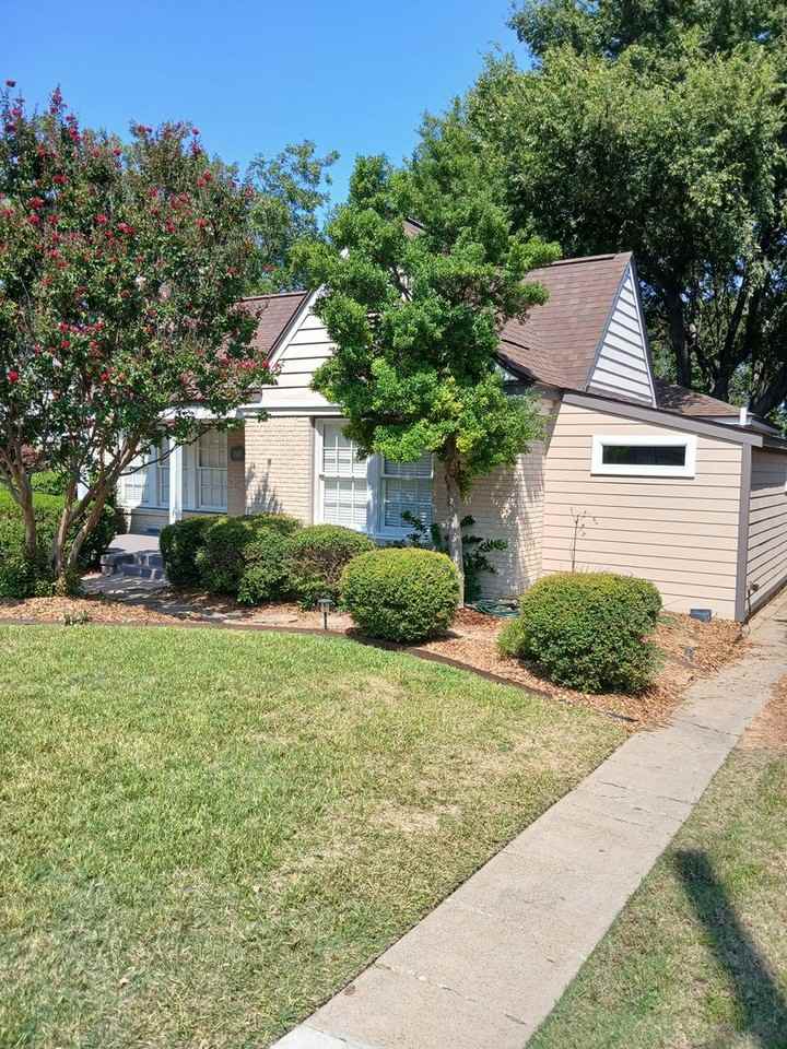 2523 Alco Avenue - Photo 4 of 39