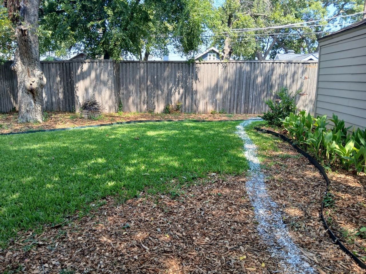 2523 Alco Avenue - Photo 7 of 39