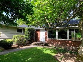 6016 44th Ave Ne - Photo 1 of 1