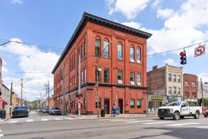 featured image of 251 Pearl St