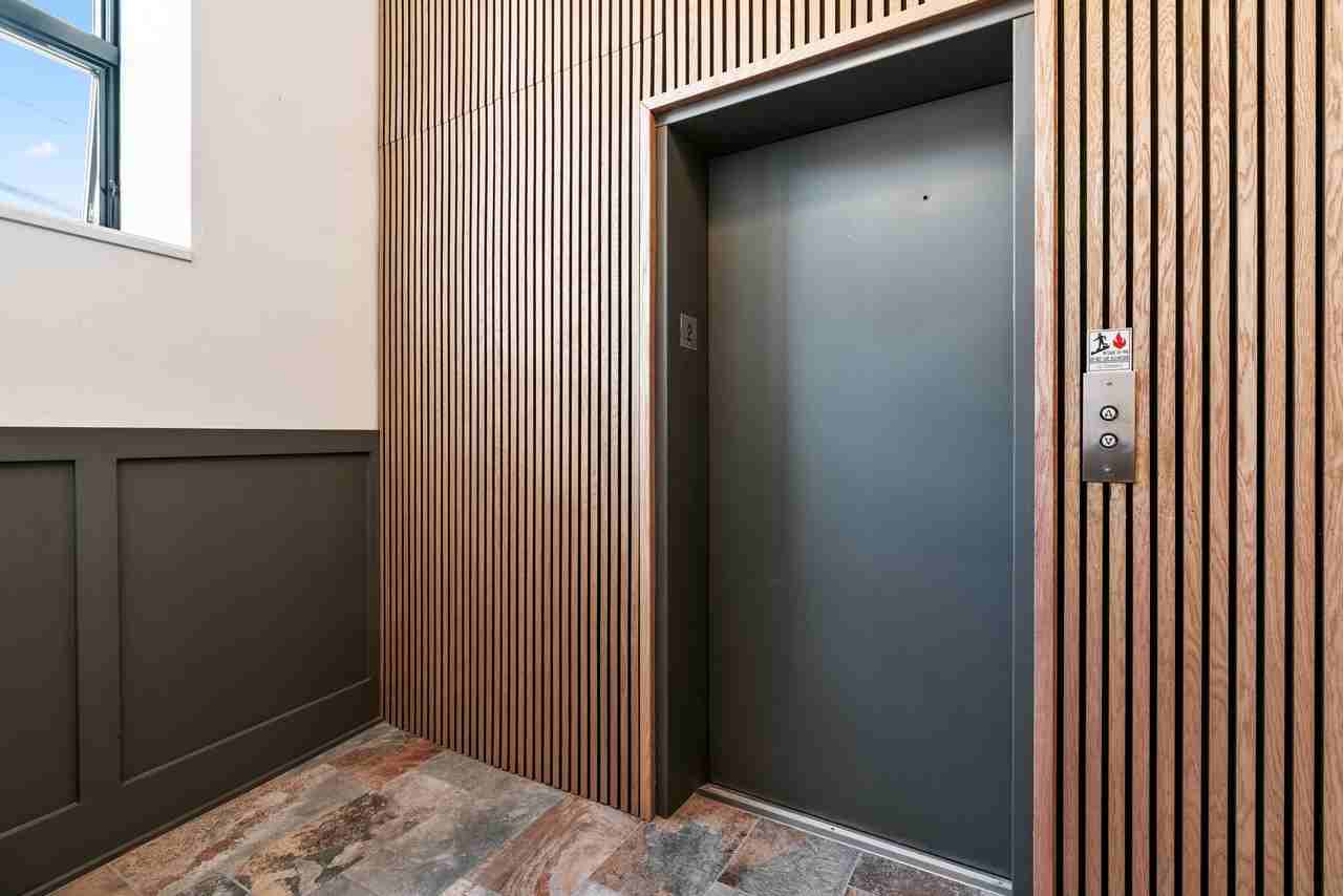 251 Pearl / 4701 Liberty (18 units) - Photo 6 of 50