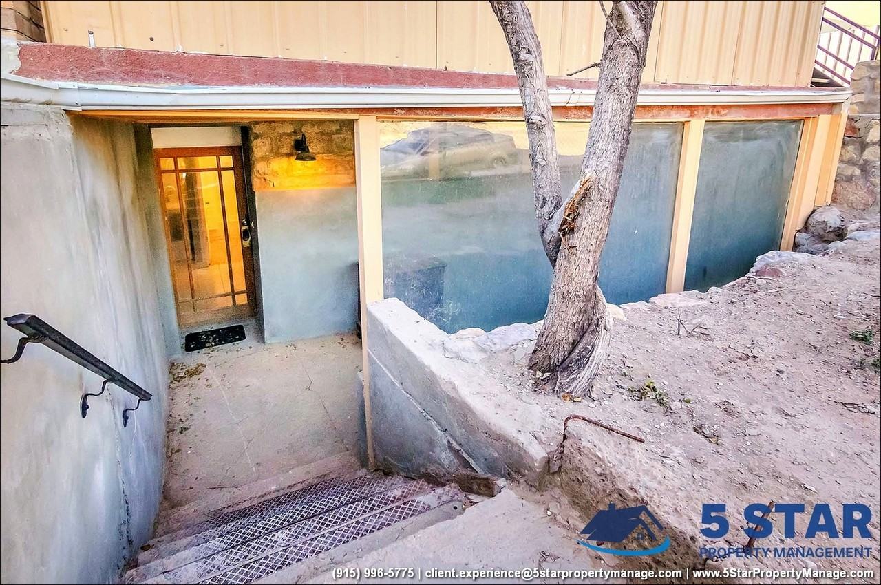 619 East Nevada Avenue !! - Photo 3 of 29