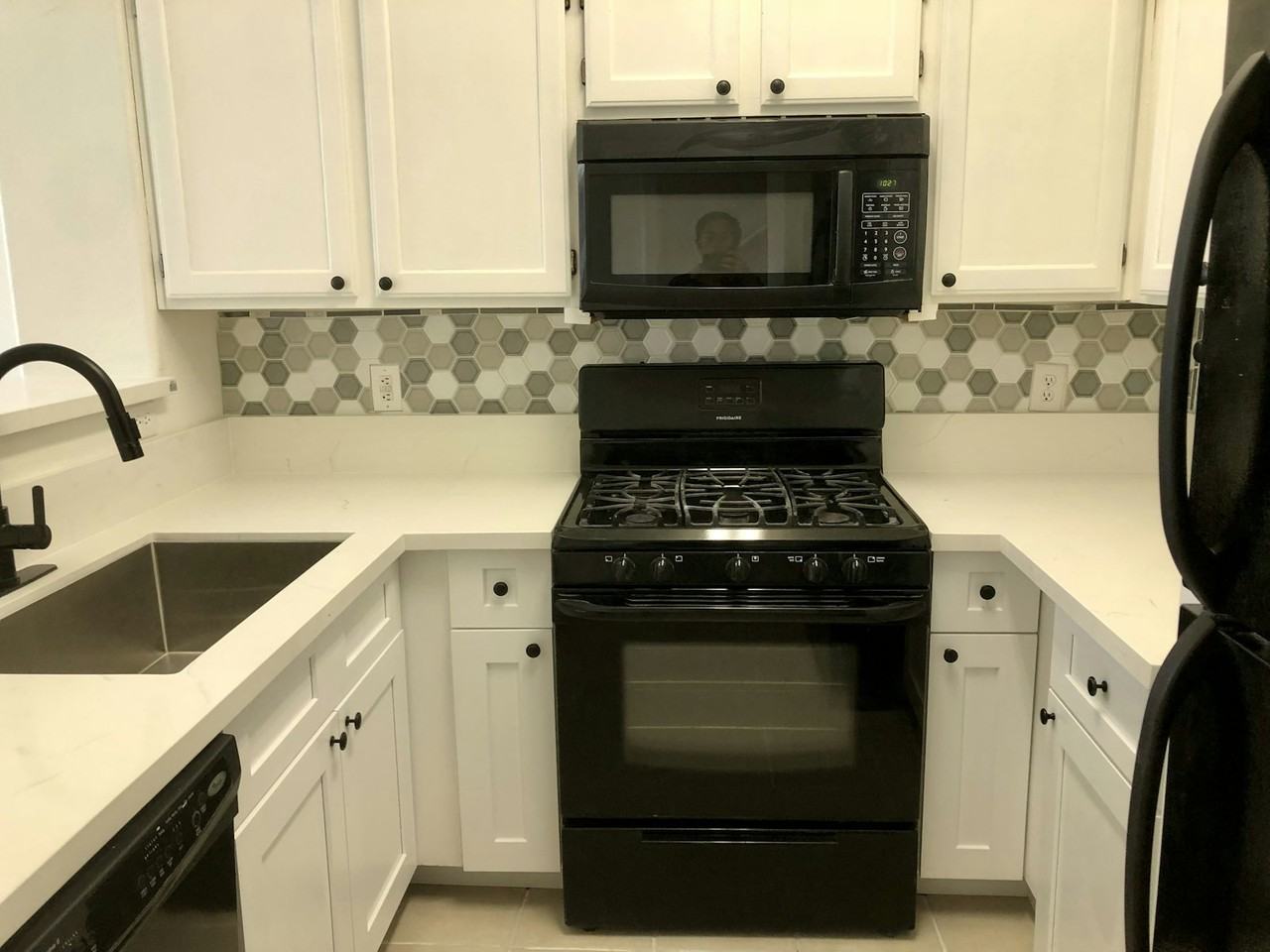 1012 Dusty Creek St - Photo 3 of 23