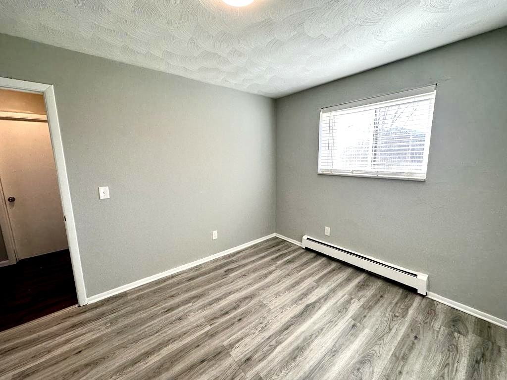 4640 Oberlin Avenue - Photo 7 of 48