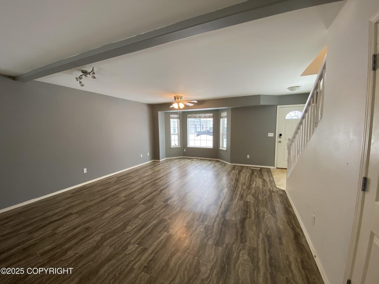 114 Rusty Allen Pl - Photo 3 of 15