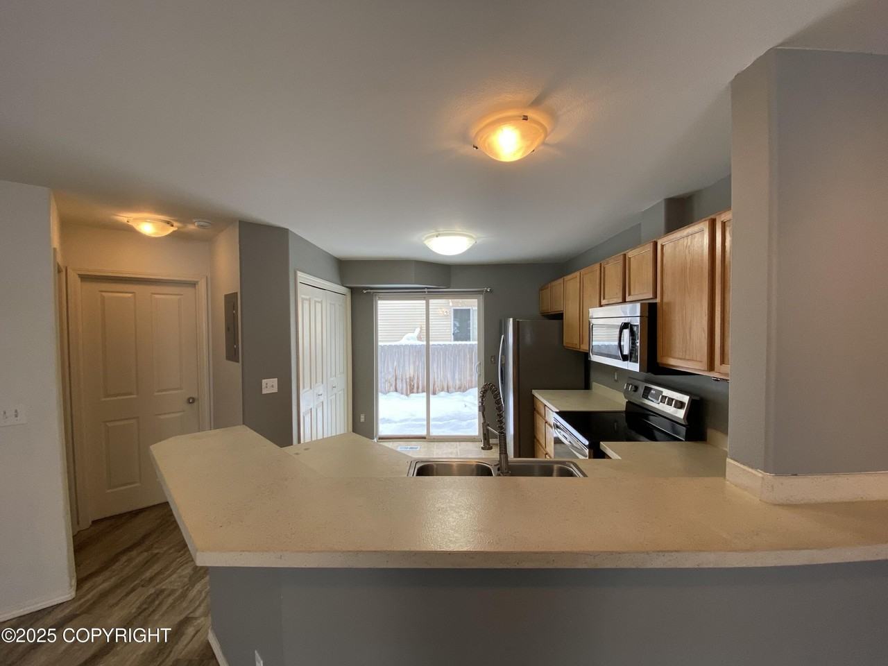 114 Rusty Allen Pl - Photo 4 of 15