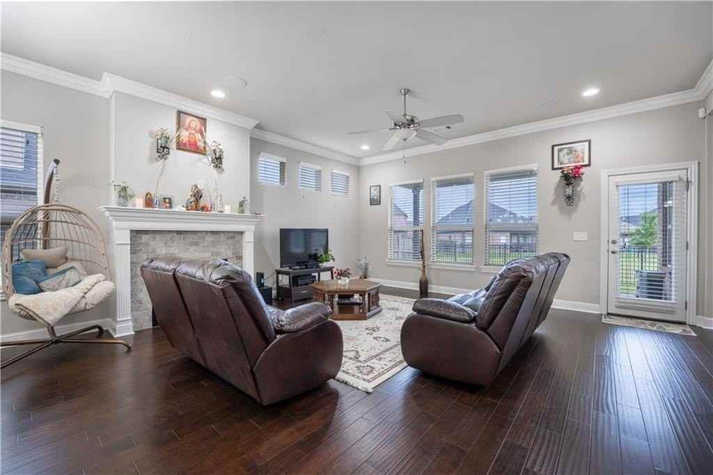 4604 Sw Birmingham St - Photo 2 of 24