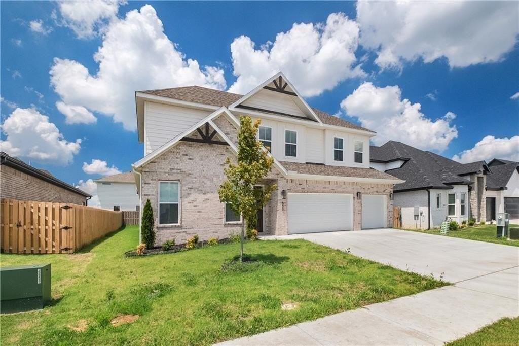 550 Apollo Dr - Photo 3 of 37