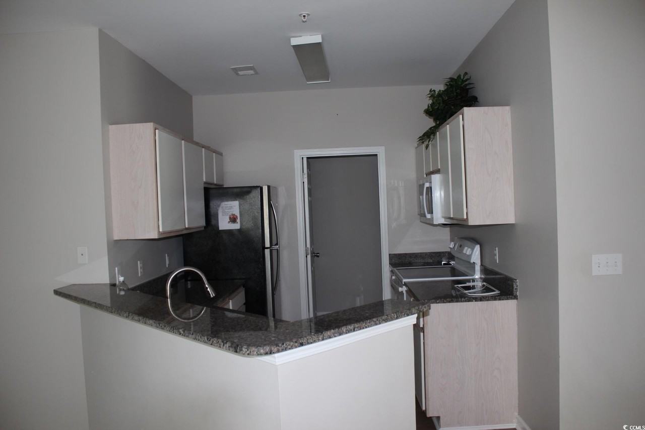 4928 Pond Shoals Ct - Photo 7 of 14