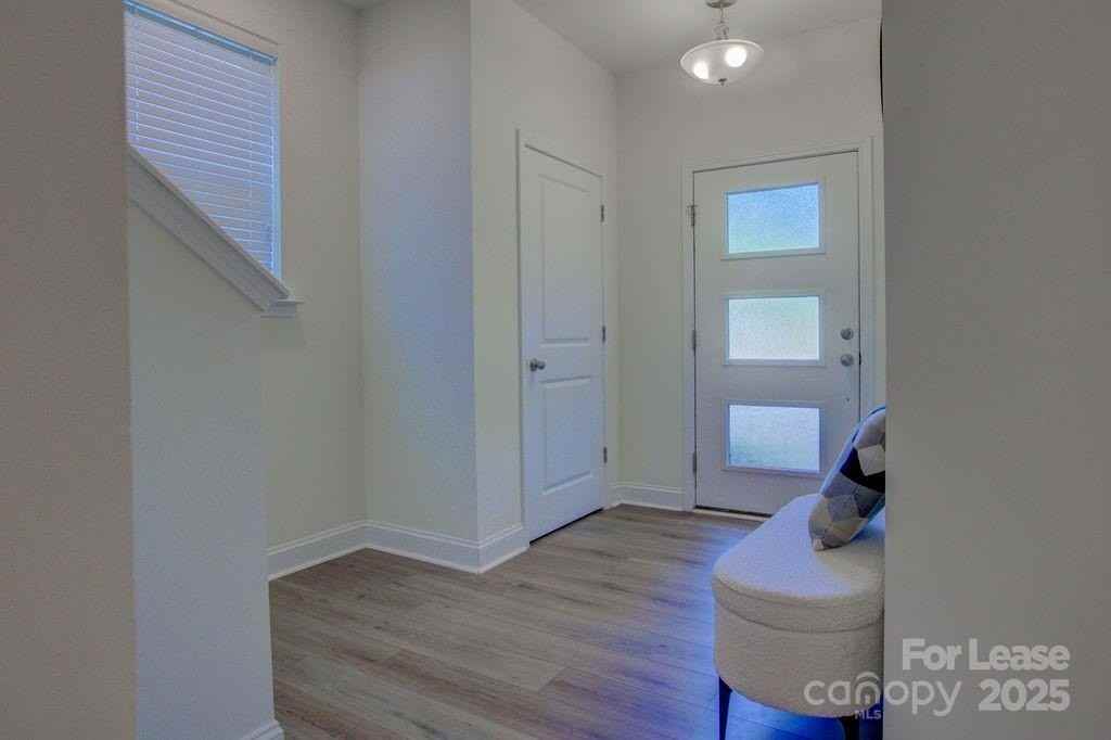 112 Judson Ave - Photo 5 of 40