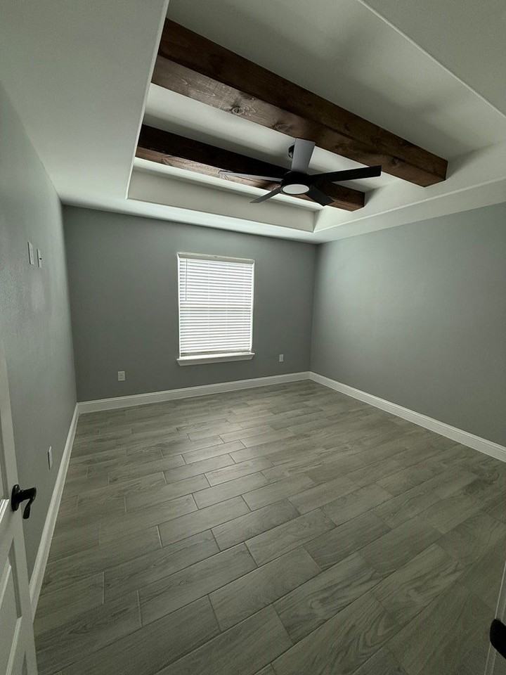 3561 Steven Dr - Photo 5 of 15