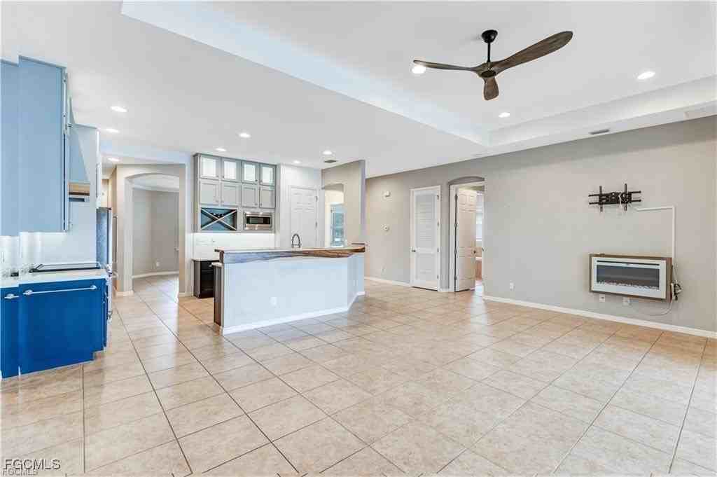 2538 Ashbury Cir - Photo 7 of 29