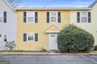2858 Spring Villa Ln Se - Photo 1 of 1