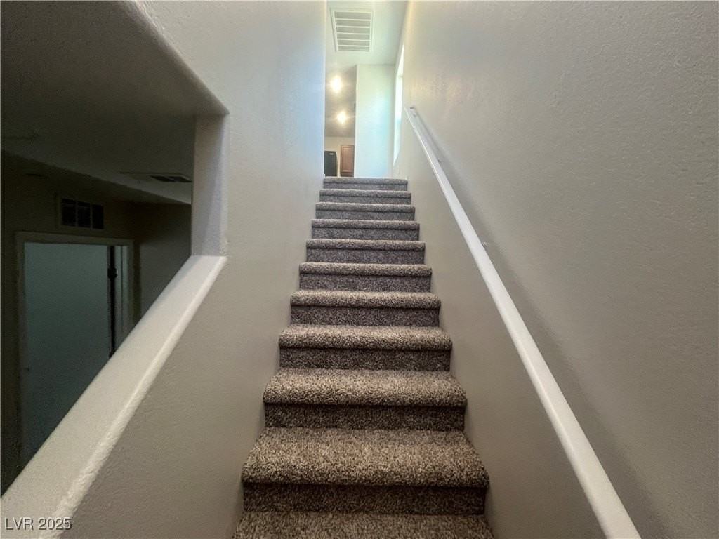 4598 Townwall St - Photo 5 of 12