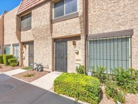 813 Pepperwood Ln - Photo 1 of 1