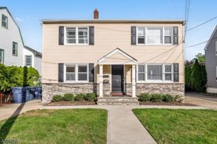 136 Pine St #1 - Photo 1 of 1