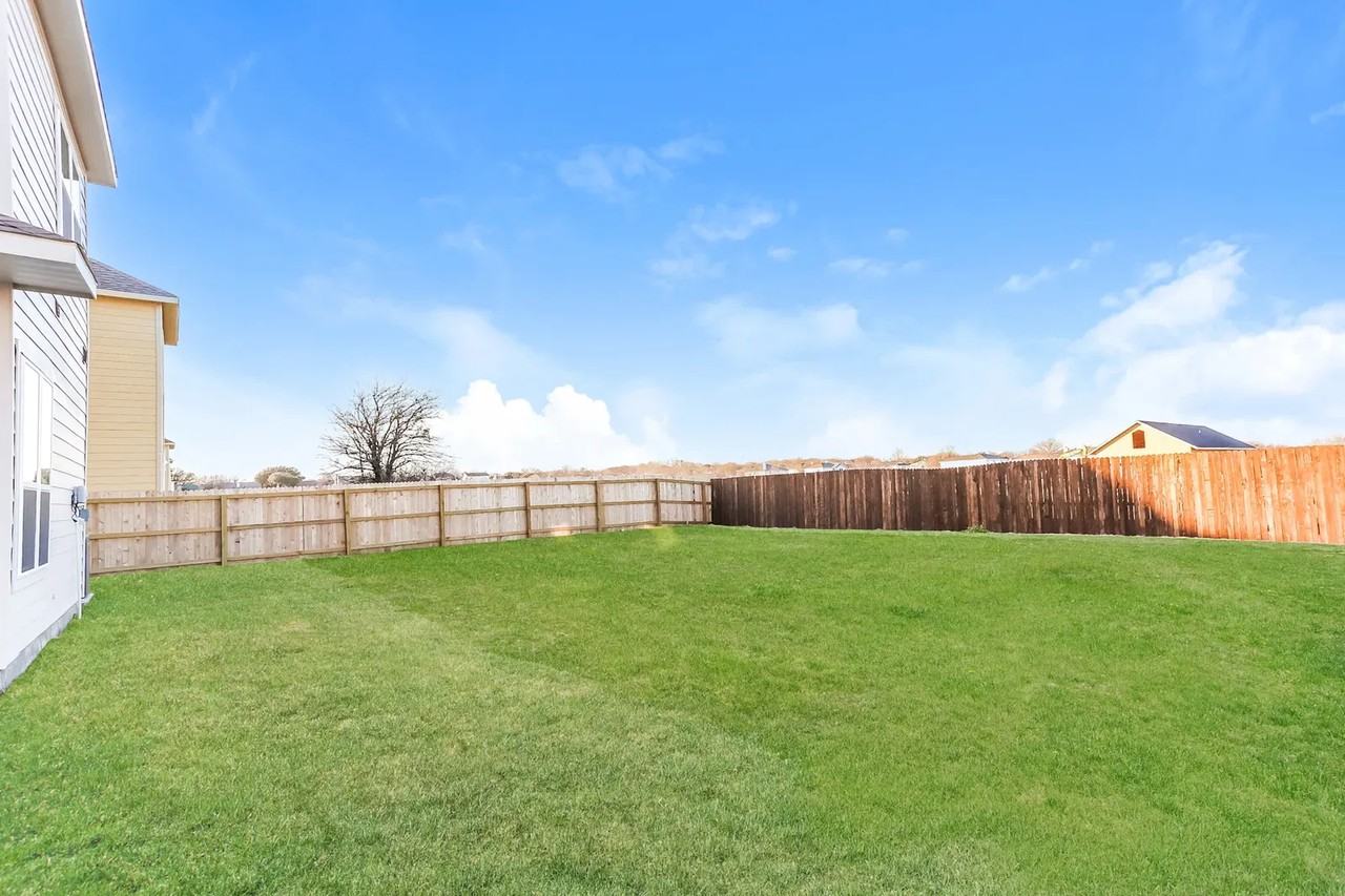 2553 Carril Al Lago Dr #3231 - Photo 7 of 7