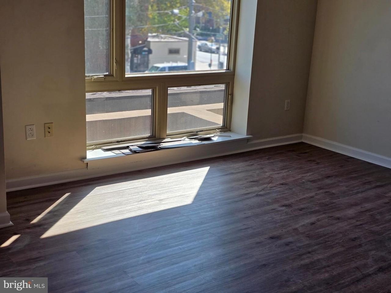 4203 Walnut Street - Photo 4 of 8