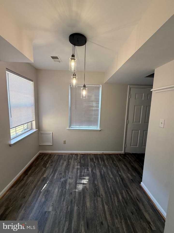 9668 Hagel Cir - Photo 5 of 19