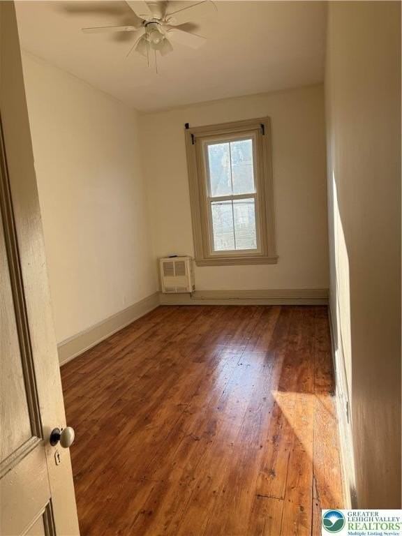 425 Wyandotte St 2nd Fl #2ndFL - Photo 7 of 11