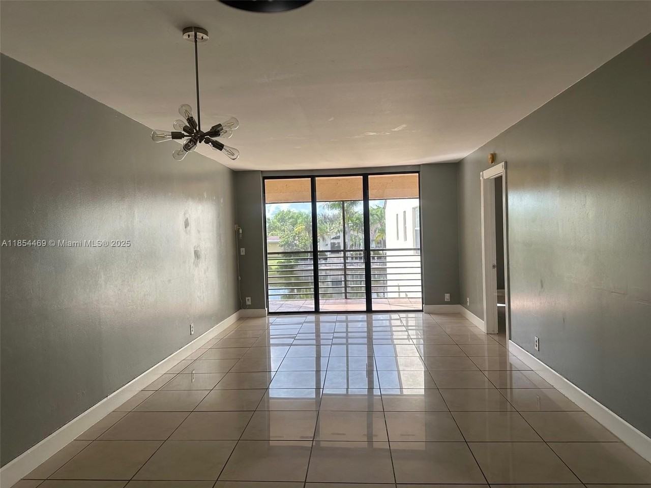 11390 Taft St #11390 - Photo 2 of 13