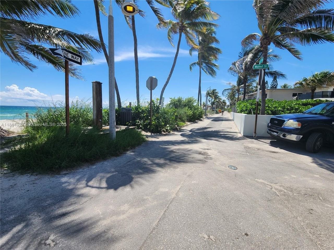 315 Walnut St #2 - Photo 2 of 23