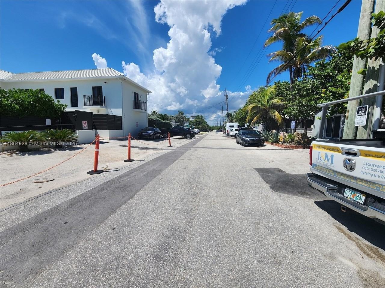 315 Walnut St #2 - Photo 4 of 23