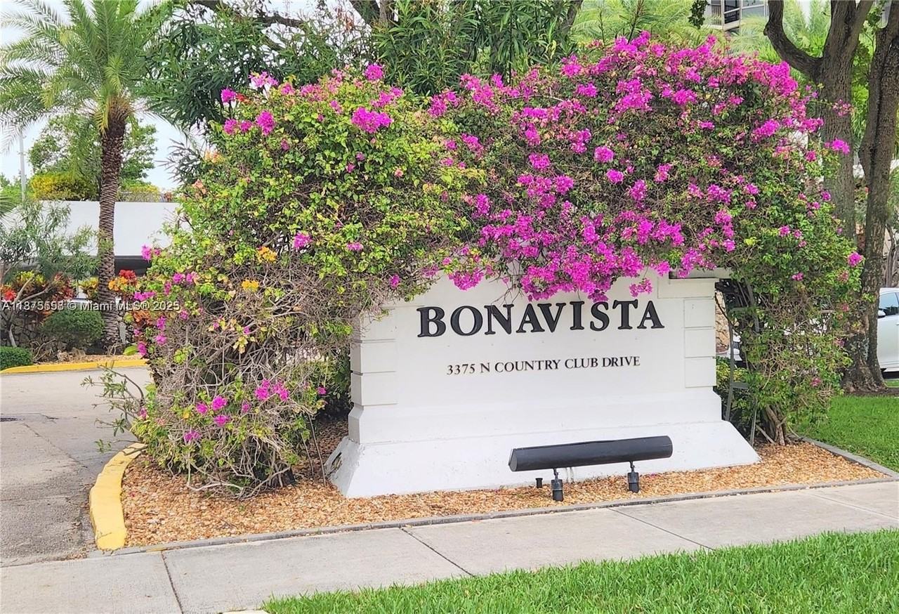 3375 North Country Club Drive #203