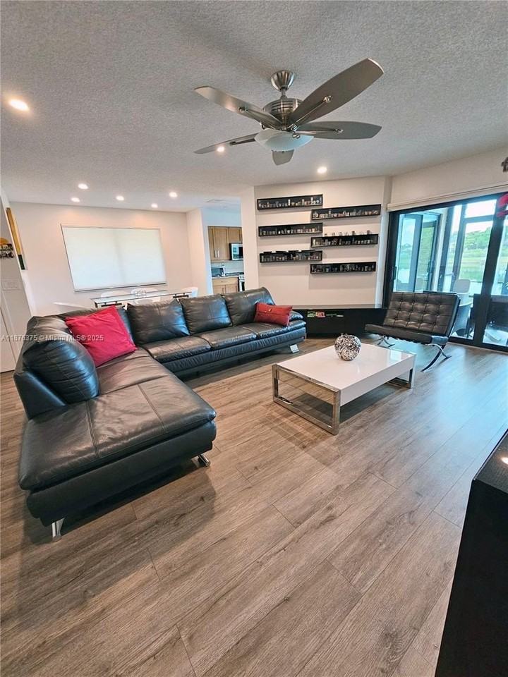 3483 Emerald Oaks Dr #1701 - Photo 2 of 41