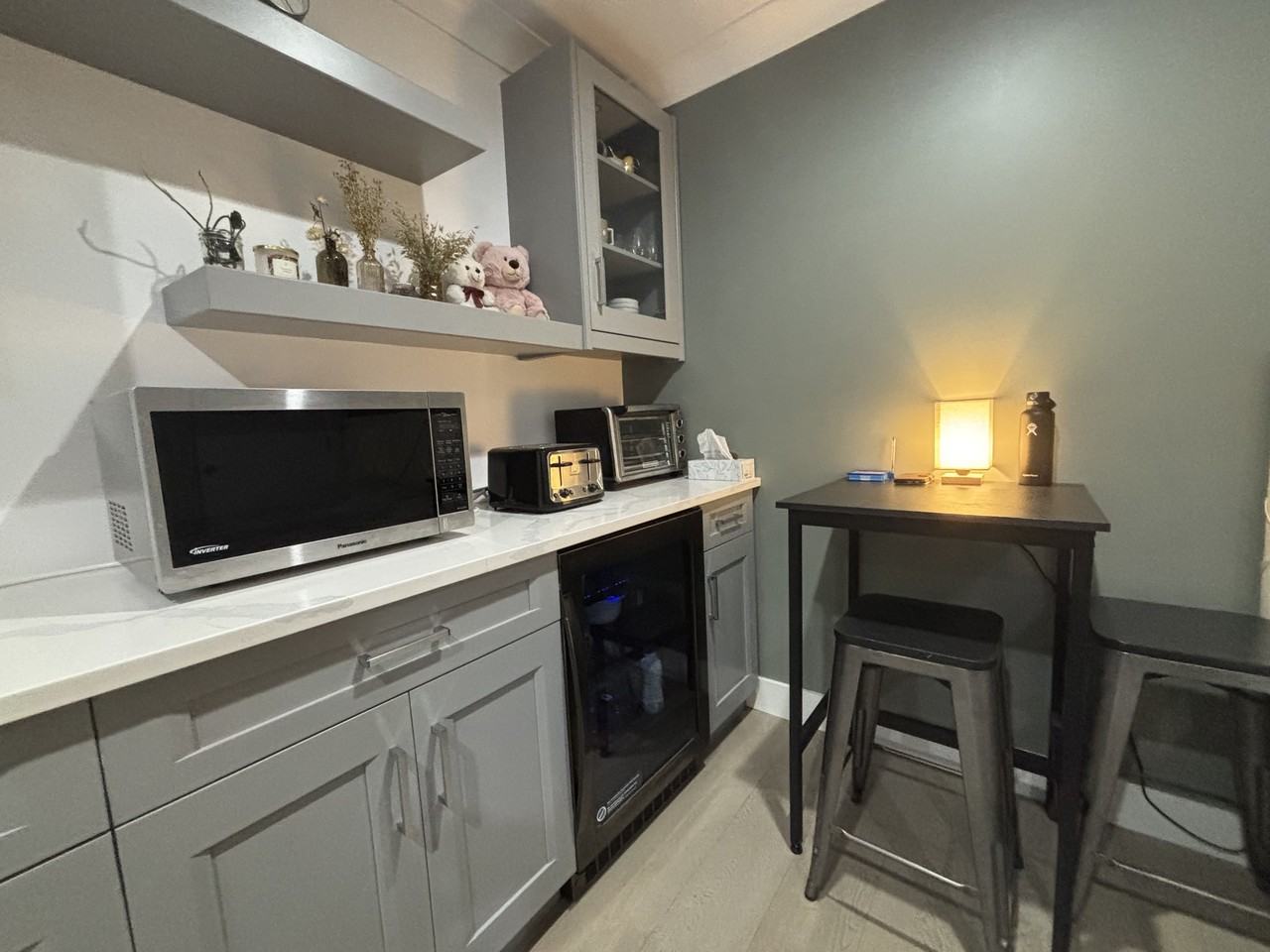 4547 Brentlawn Dr #1 - Photo 3 of 8