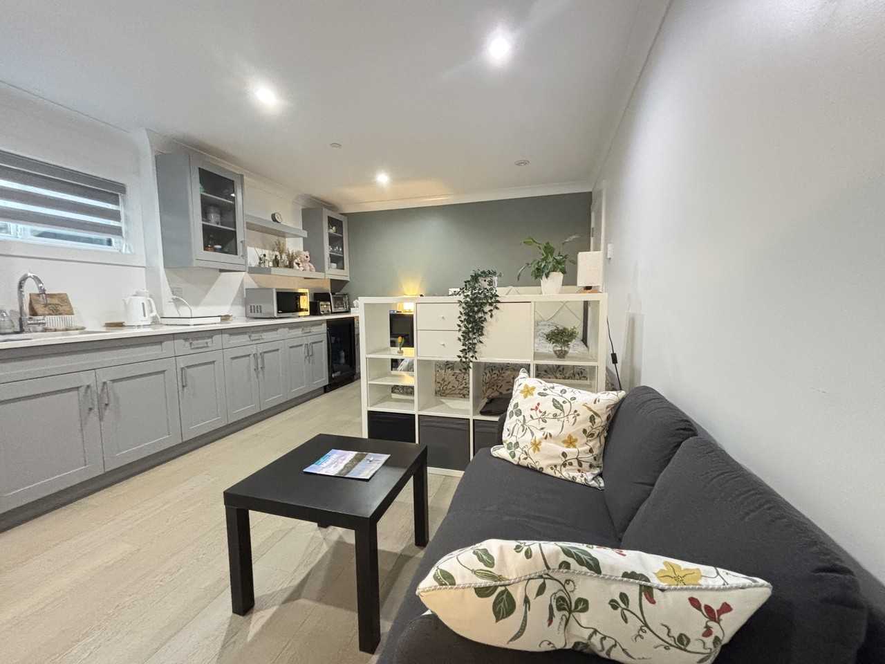 4547 Brentlawn Dr #1 - Photo 6 of 8