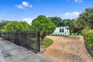 13415 Nw 22nd Ave - Photo 1 of 1