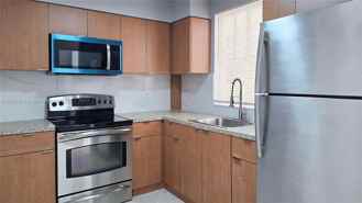 6115 Nw 186th St #112 - Photo 1 of 1