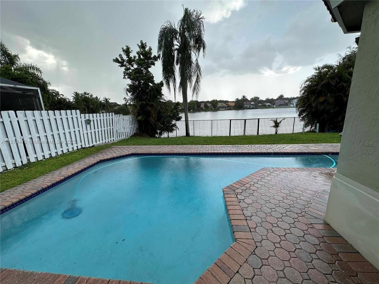 2611 Regalia Way #0 - Photo 3 of 24