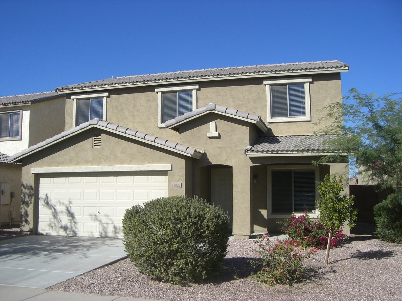 25822 W North Star Pl - Photo 2 of 15