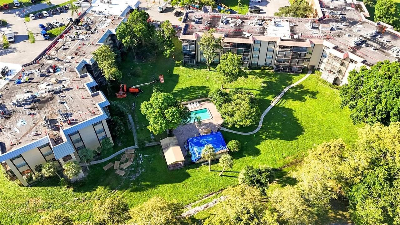 6301 N Falls Circle Dr #206 - Photo 5 of 23