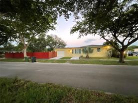 385 Nw 129th St - Photo 1 of 1