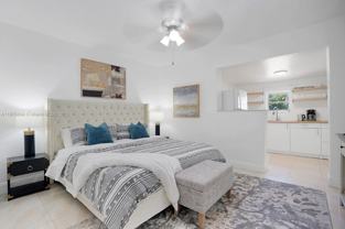 975 Sw 10th St #3 - Photo 1 of 1