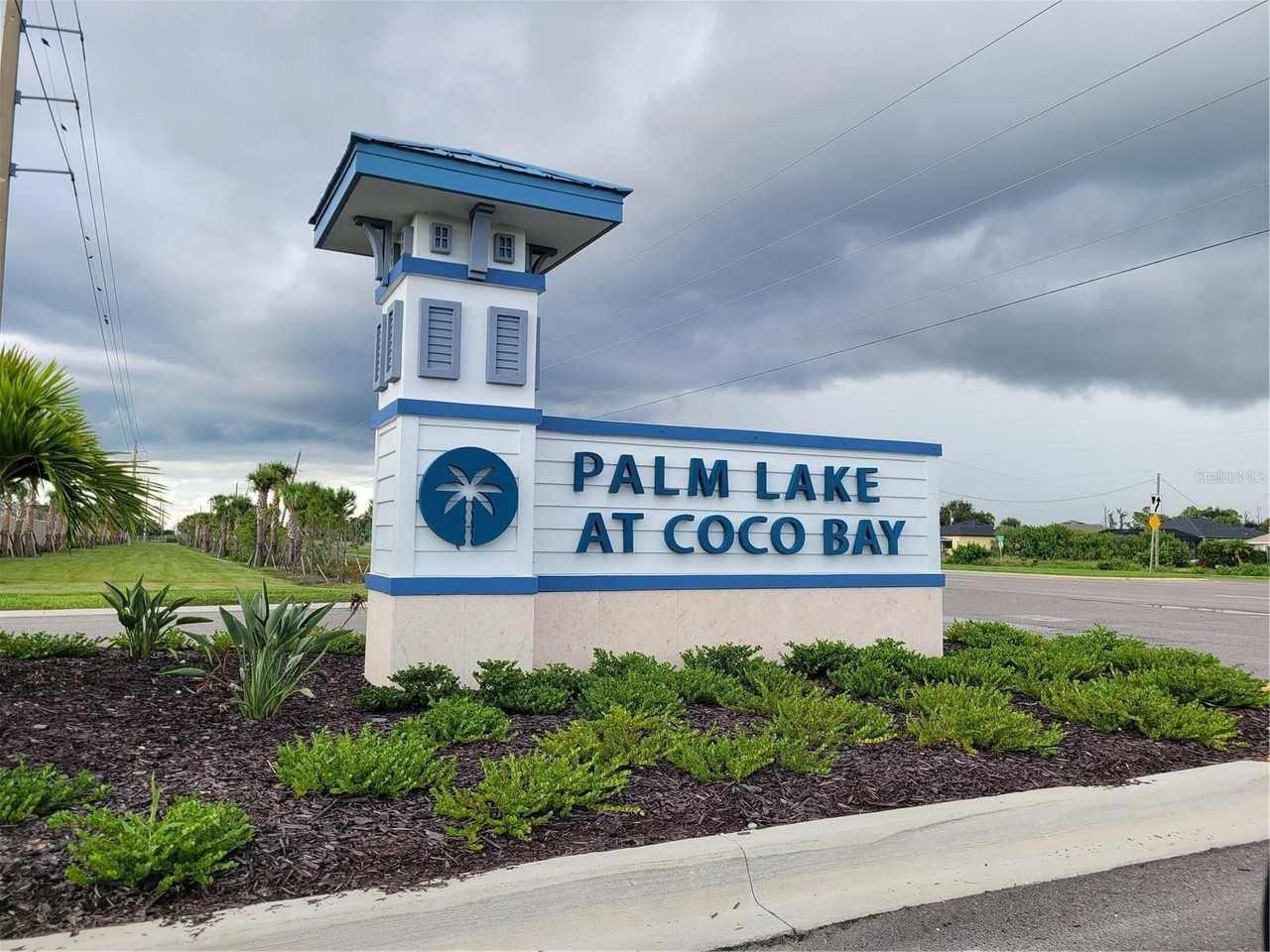 8117 Shore Lake Dr - Photo 3 of 23