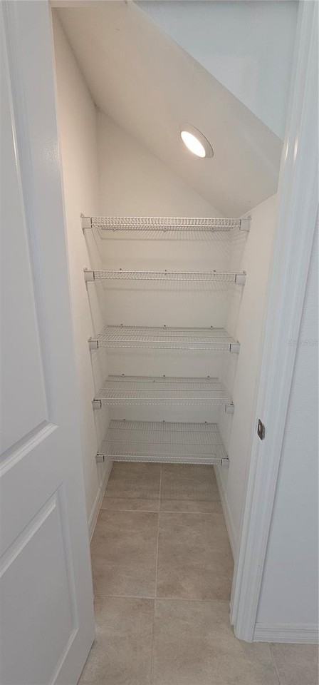 8581 Daybreak St - Photo 5 of 29