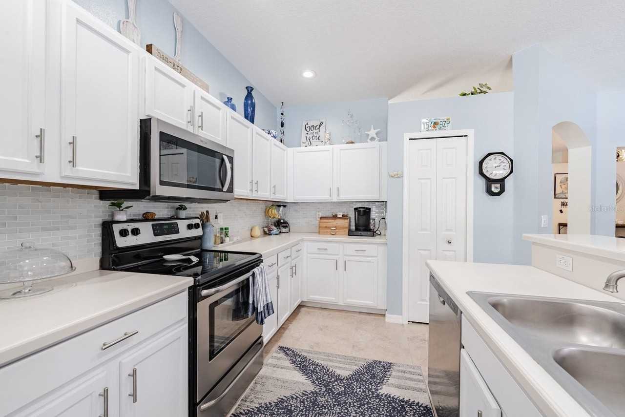 15655 Durango Cir - Photo 4 of 20