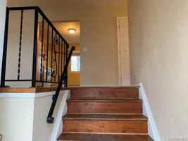 featured image of 16 Broadway