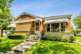 8351 N Oleander Ave - Photo 1 of 1