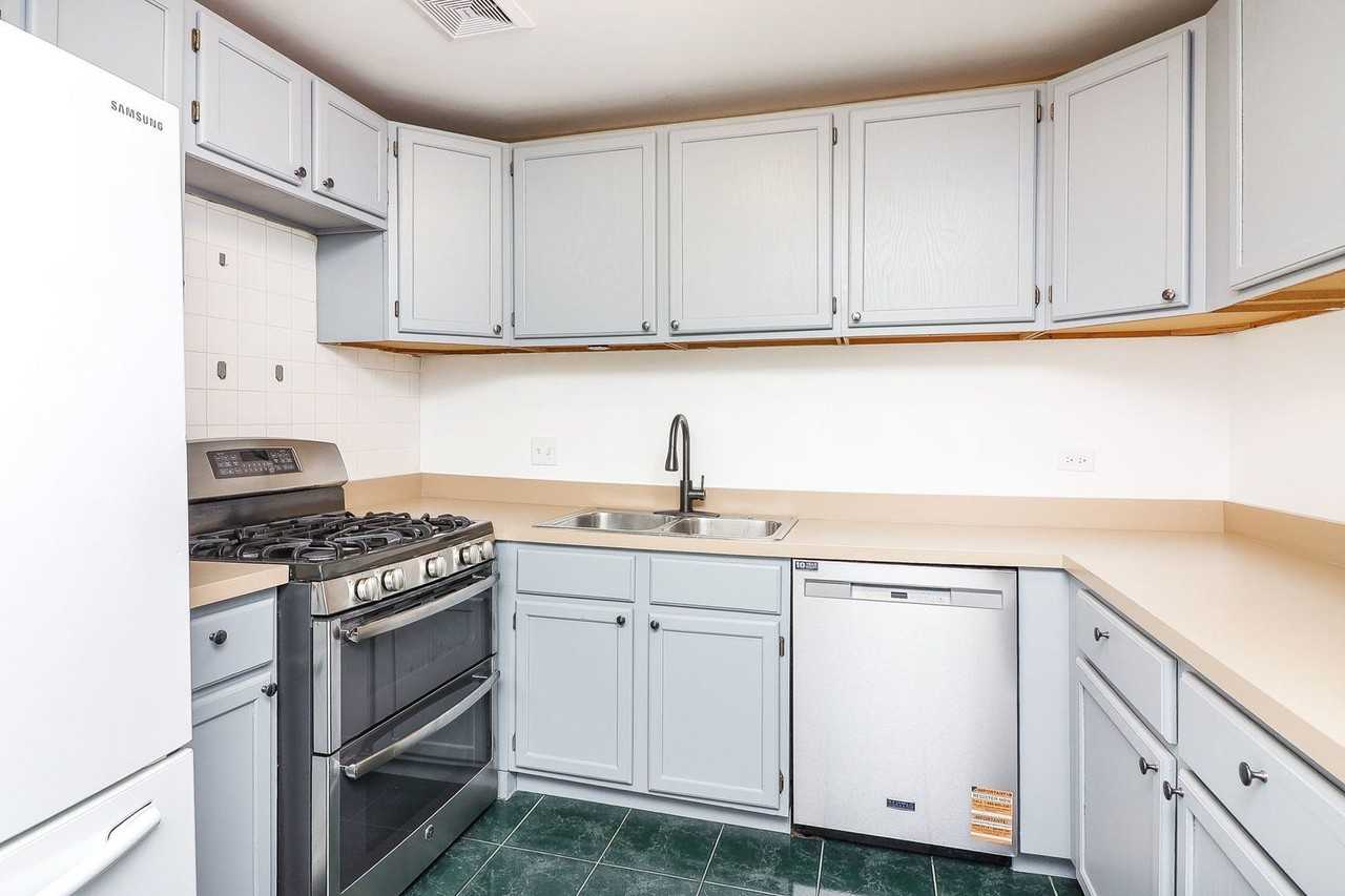 16B Kingery Quarter #208 - Photo 6 of 18