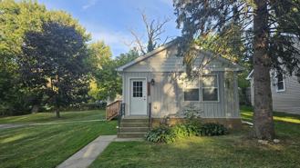 35627 N Grove Ave - Photo 1 of 1