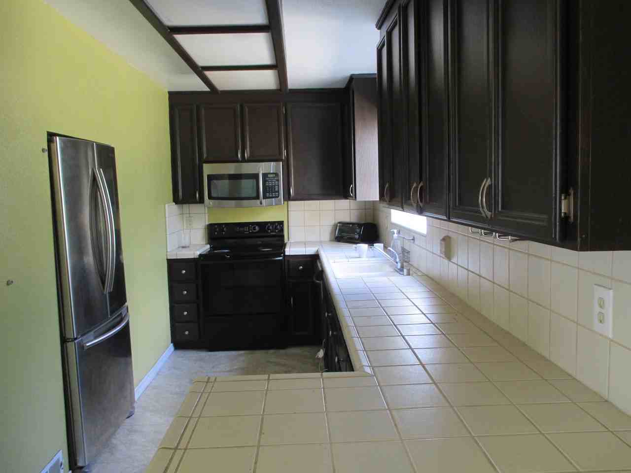 1447 Bali Ct - Photo 3 of 11