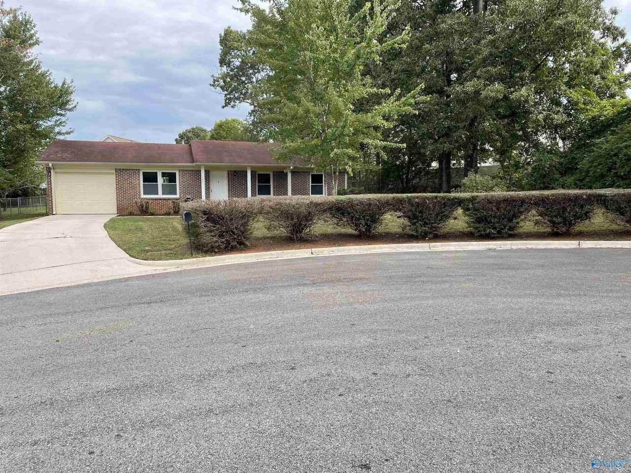 127 Liza Ln - Photo 2 of 16