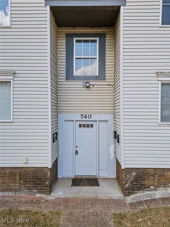 740 Fern St Apt 2 #2 - Photo 2 of 11