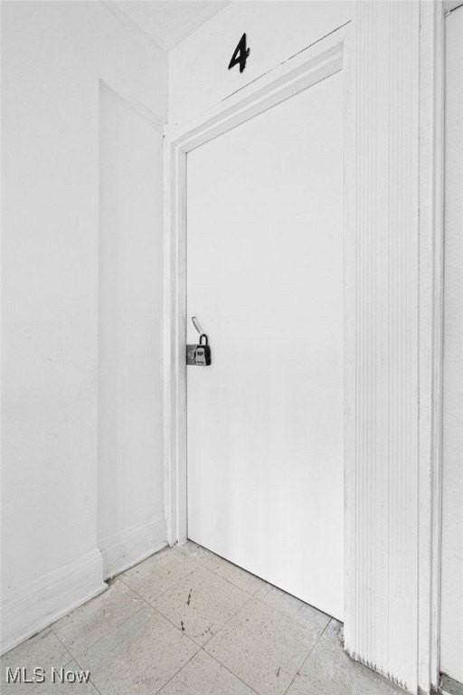 740 Fern St Apt 4 #4 - Photo 4 of 12