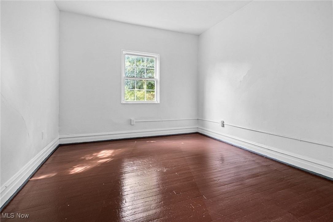 740 Fern St Apt 4 #4 - Photo 7 of 12